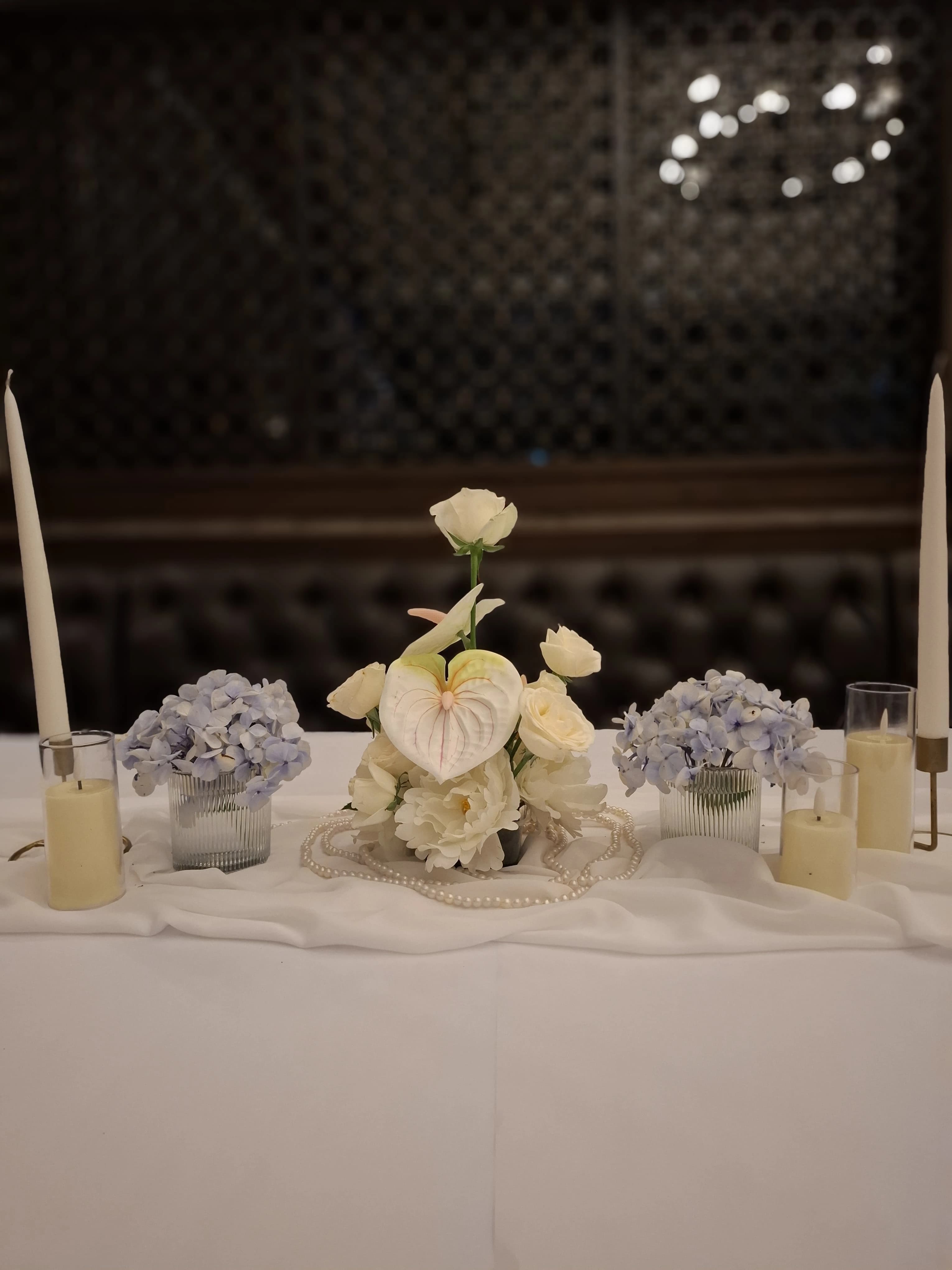 Dekorasi Table Decoration - 1ffc3255-39c4-481b-ab6a-b68ab1fc566f.webp